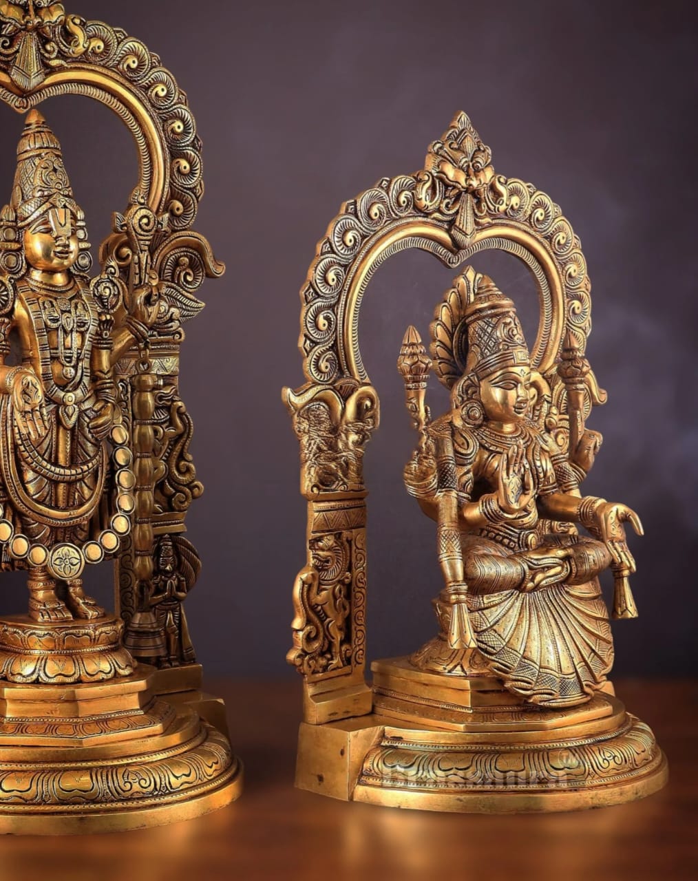 Brassaura™ Brass Tirupati Balaji & Padmavathi Thayar Idol Set – Height 22 & 18 Inches, Total Weight 27.5 Kgs | Divine Temple Decor