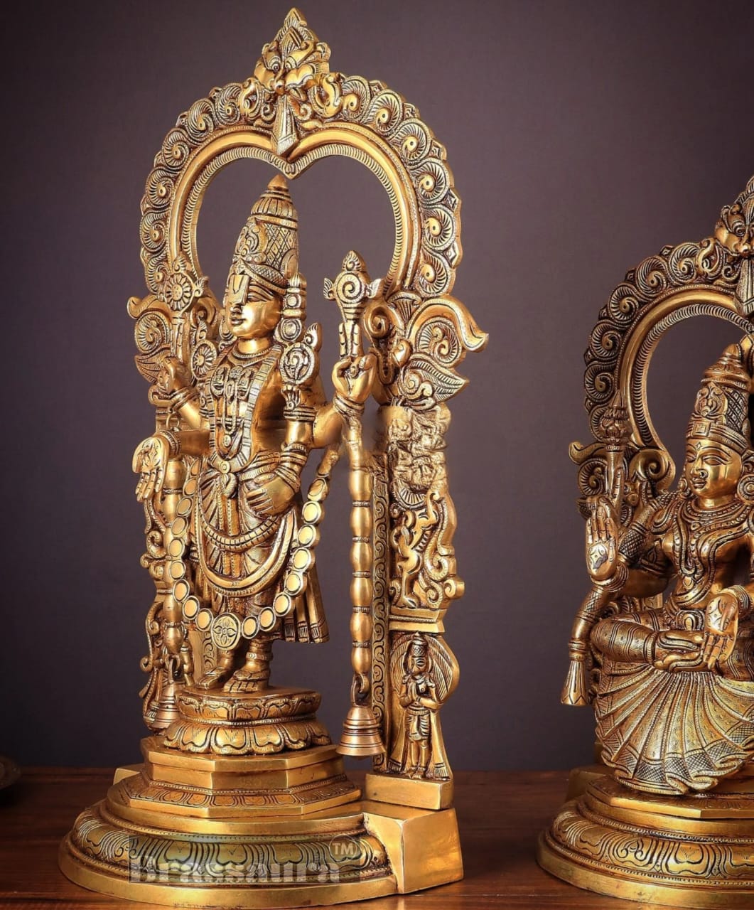 Brassaura™ Brass Tirupati Balaji & Padmavathi Thayar Idol Set – Height 22 & 18 Inches, Total Weight 27.5 Kgs | Divine Temple Decor