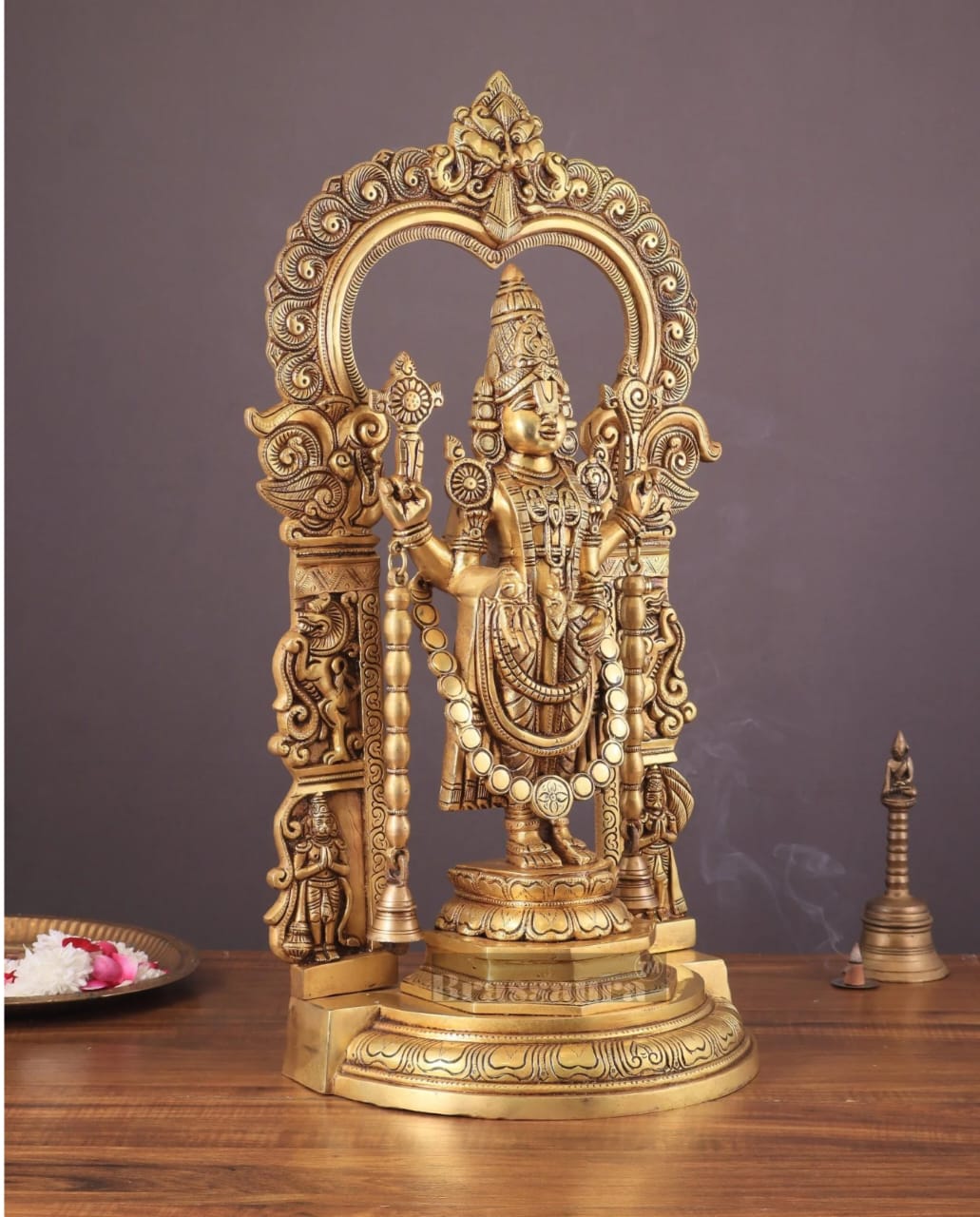 Brassaura™ Brass Superfine Tirupati Balaji Idol with Hanuman & Garuda Engravings – Height 22 Inches, 15 Kg | Temple & Home Decor