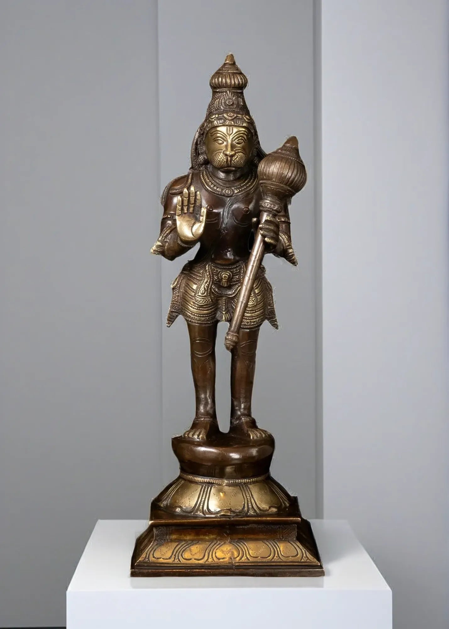 Brassaura™ Artistic Brass Hanuman Idol – Height 16 Inches & Weight 4.8 Kgs | Devotional Use