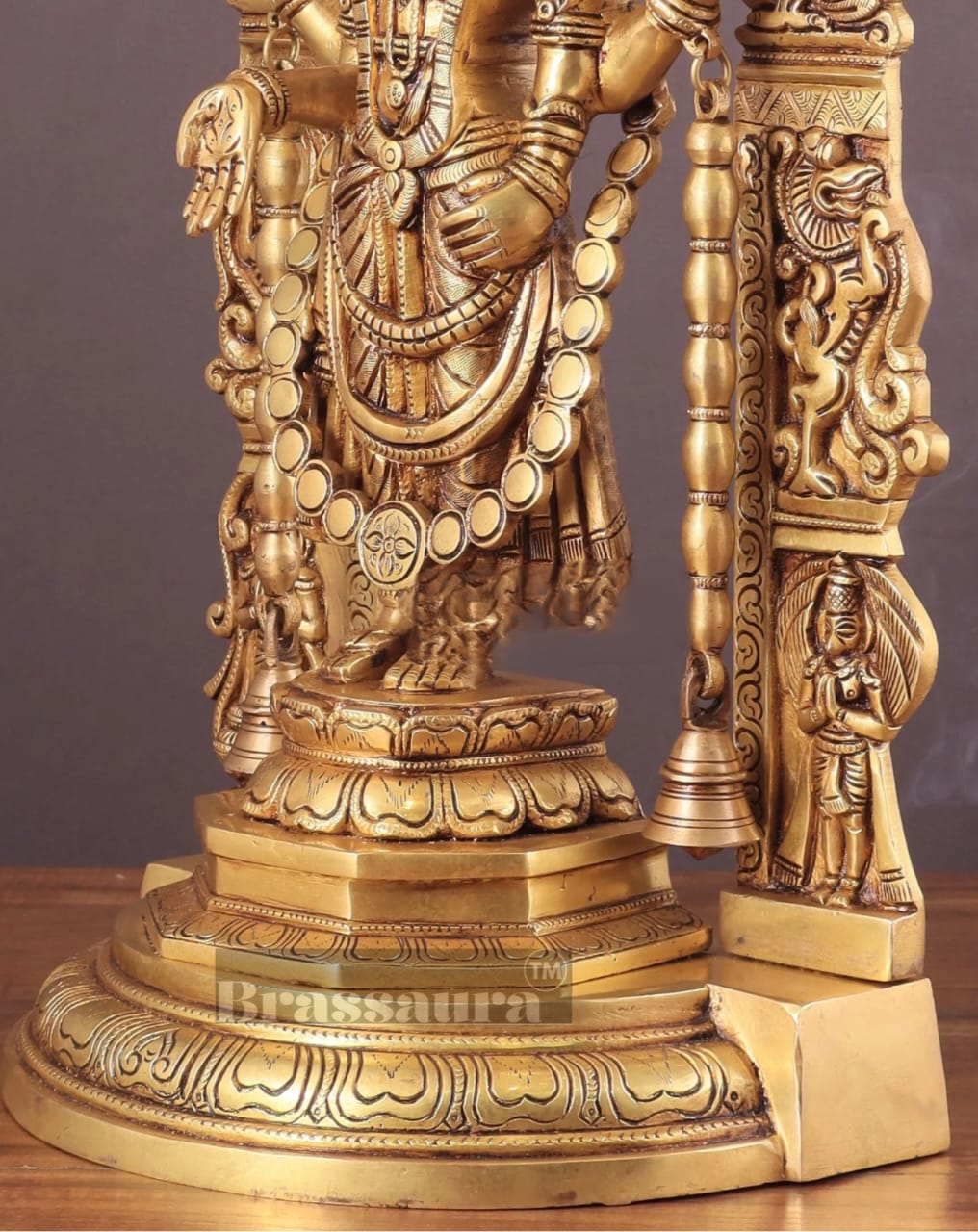 Brassaura™ Brass Superfine Tirupati Balaji Idol with Hanuman & Garuda Engravings – Height 22 Inches, 15 Kg | Temple & Home Decor