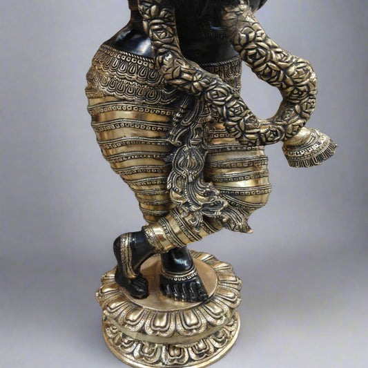 Brass Standing Krishna Playing Flute Weight 43 Kg And Height 45 Inch