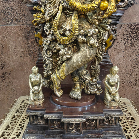 Brass Classic Standing Krishna Weight 36 Kg And Height 32 Inch