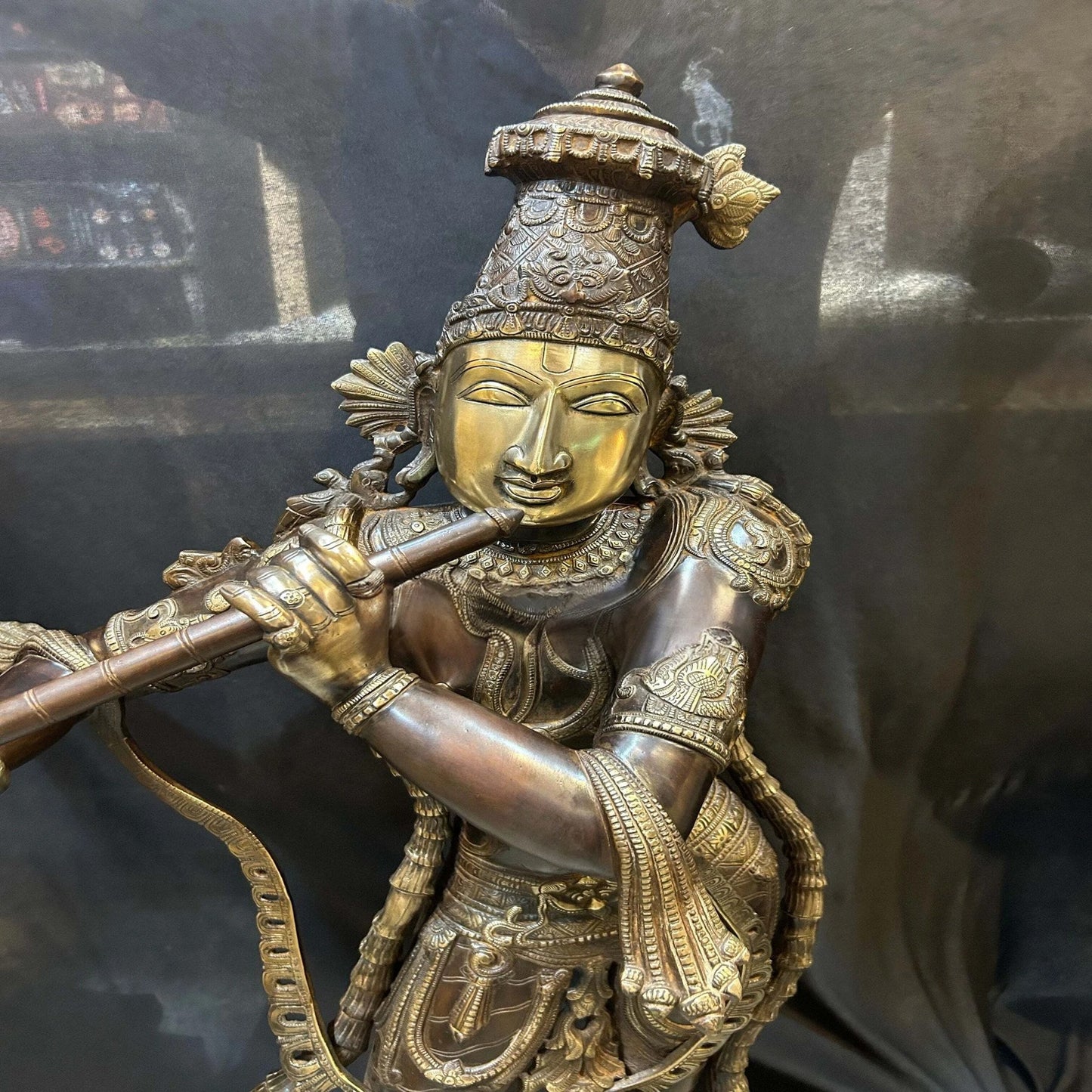 Brass Krishna Playing Flute Weight 41.5 Kg And Height 45 Inch