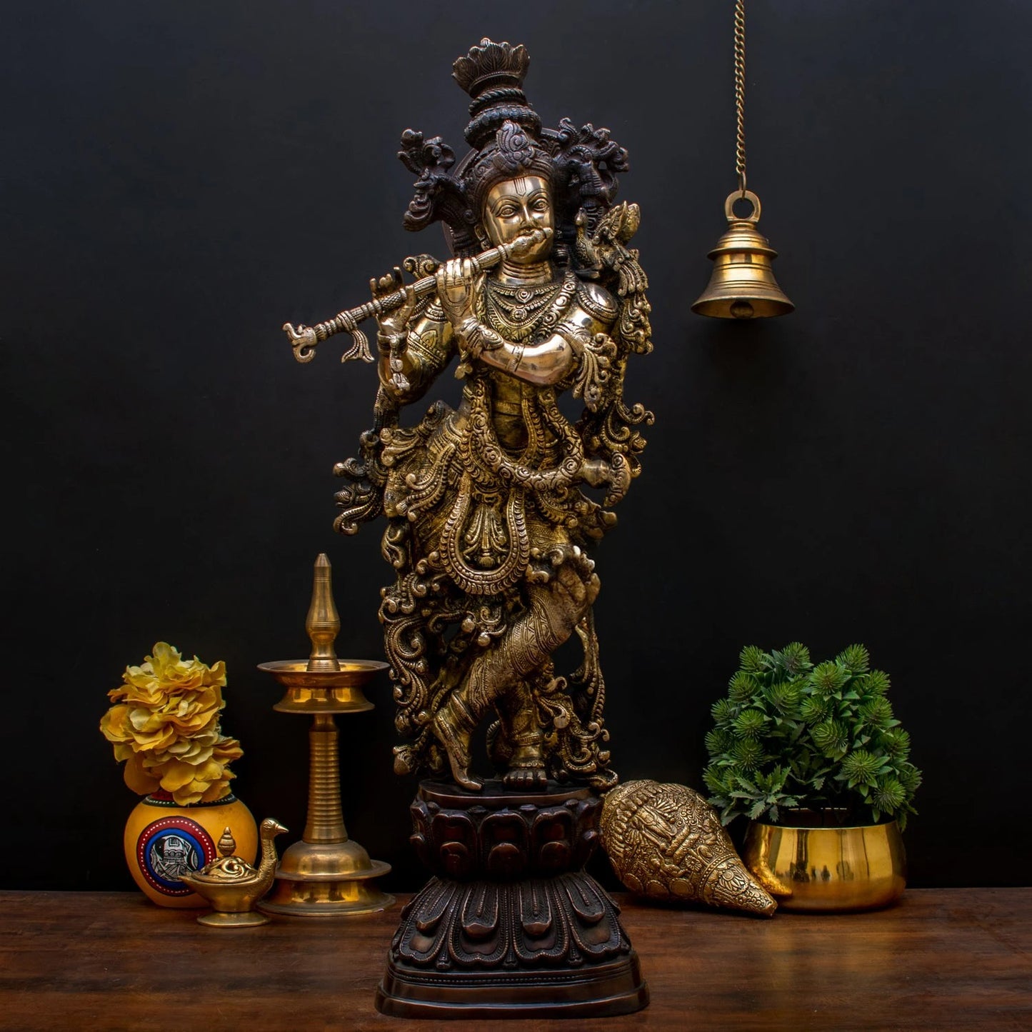 Brass Standing Classic Krishna Weight 16 Kg And Height 29 Inch