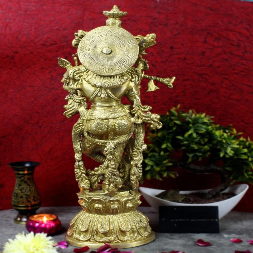 Brass Krishna Playing Flute Weight 6.5 Kg And Height 18 Inch