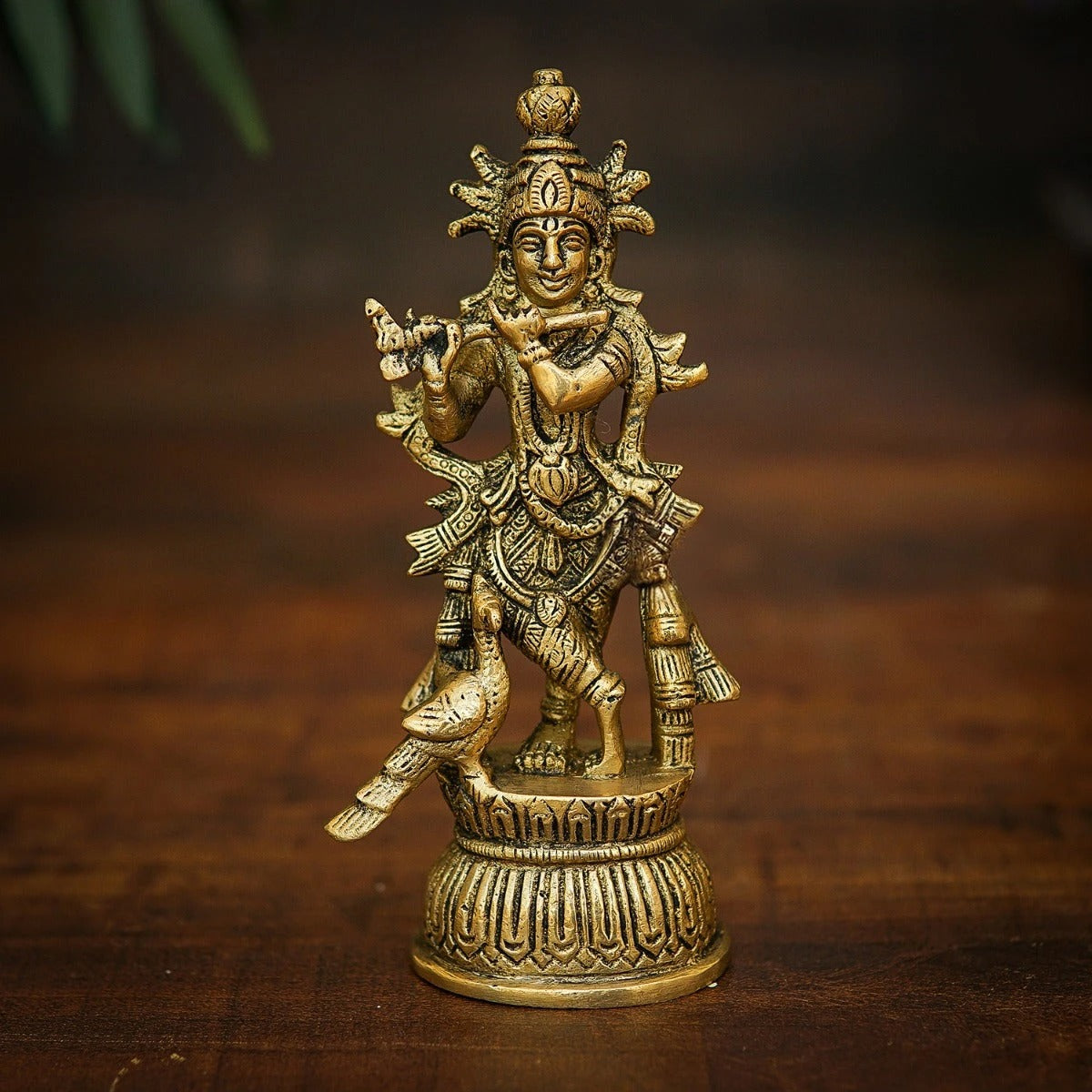 Brass Krishna Playing Flute Weight 0.5 Kg And Height 6 Inch