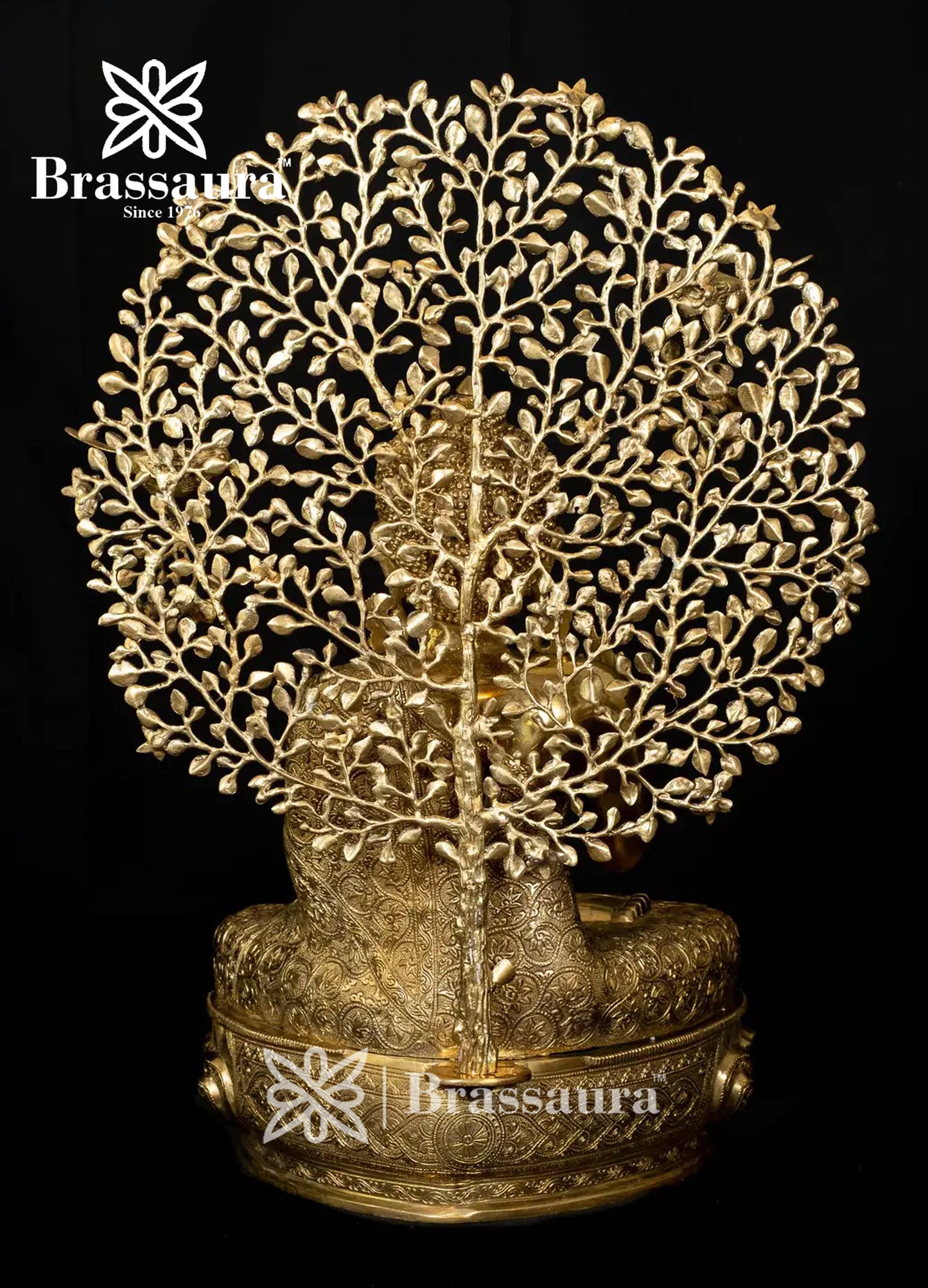 Brass Buddha For Home Décor And Gift Items Weight 28 Kg And Height 24.6 Inch