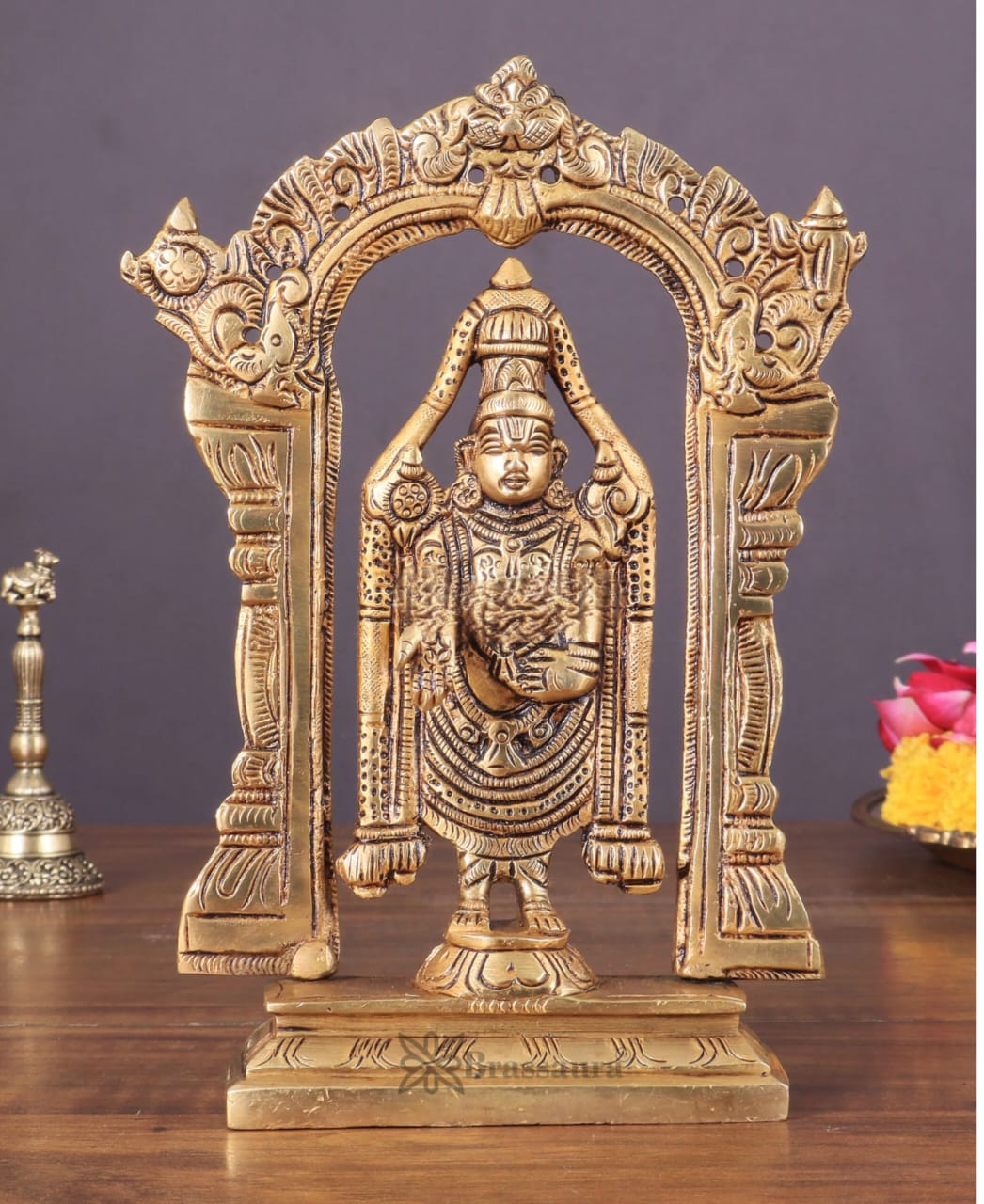Brassaura™ Brass Tirupati Balaji Lord Venkateshwara Idol – 6.5 Inches, 0.8 Kg | Handcrafted Temple & Home Decor