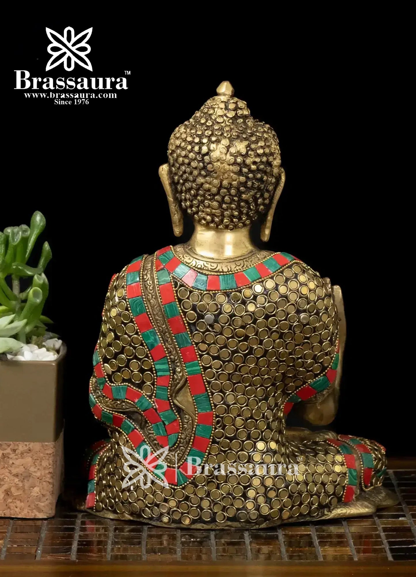 Brass Buddha For Home And Décor Weight 5.5 kg Height 11.5 Inch