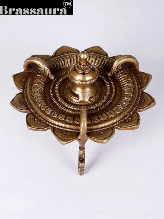 Brassaura™ Lotus Design Brass Dhoop Dani – Height 3.15 inches | Weight 0.55 kgs