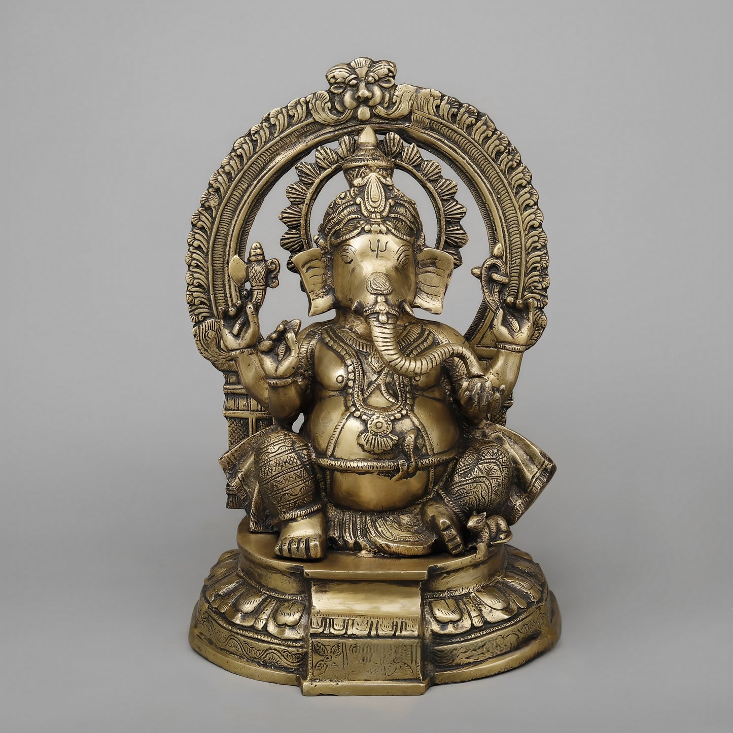 Brassaura™ Brass Ganesh Seated on Pedestal – Fine Golden Finish – Height 18.5 Inches, Weight 14.96 Kgs