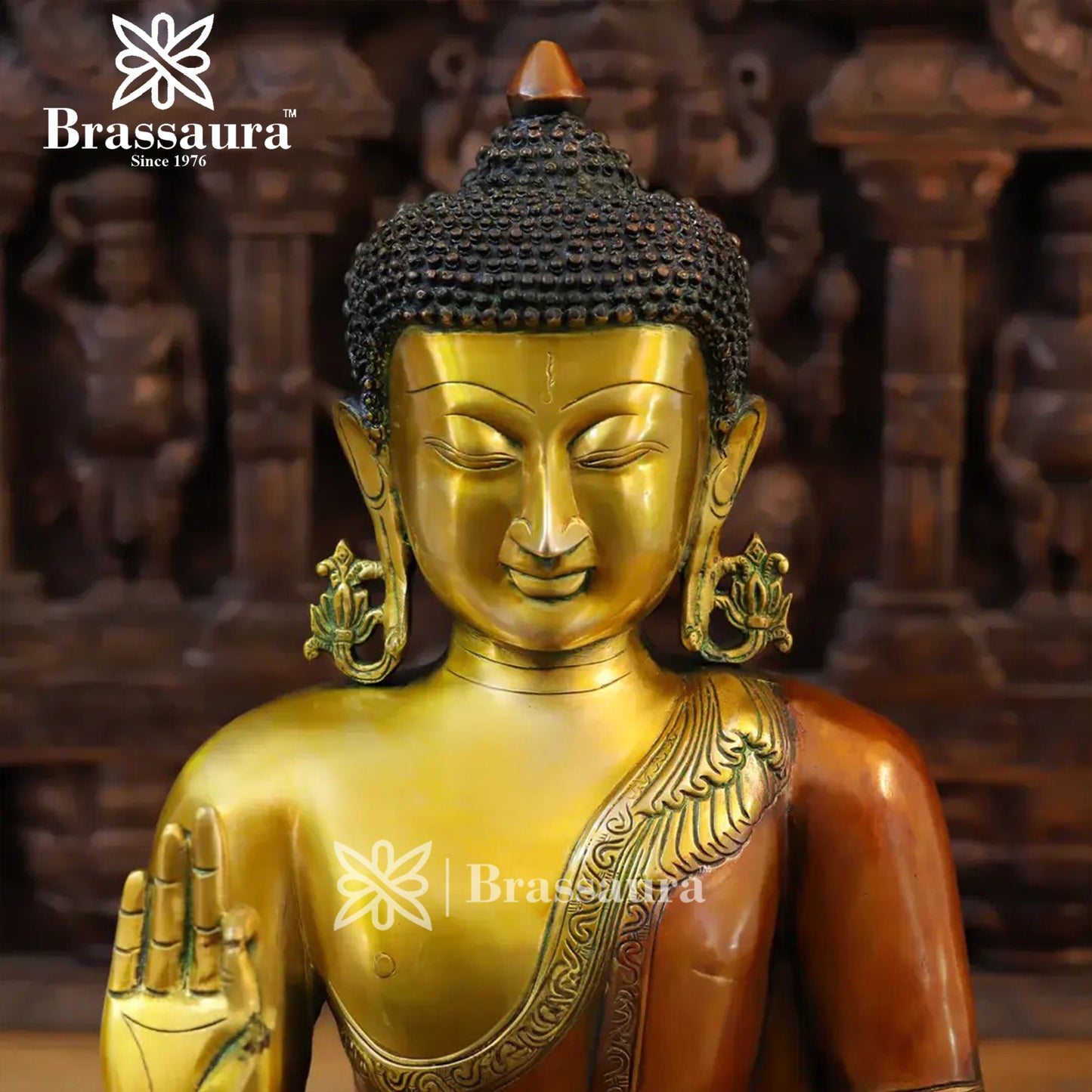 Brass Buddha For Home And Décor Weight 16.3 kg Height 19 Inch