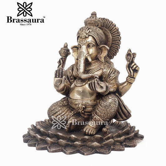 Brassaura™ Brass Lotus Ganesha Idol for Home and Decor | Weight 3.7 Kgs | Height 7.5 Inches