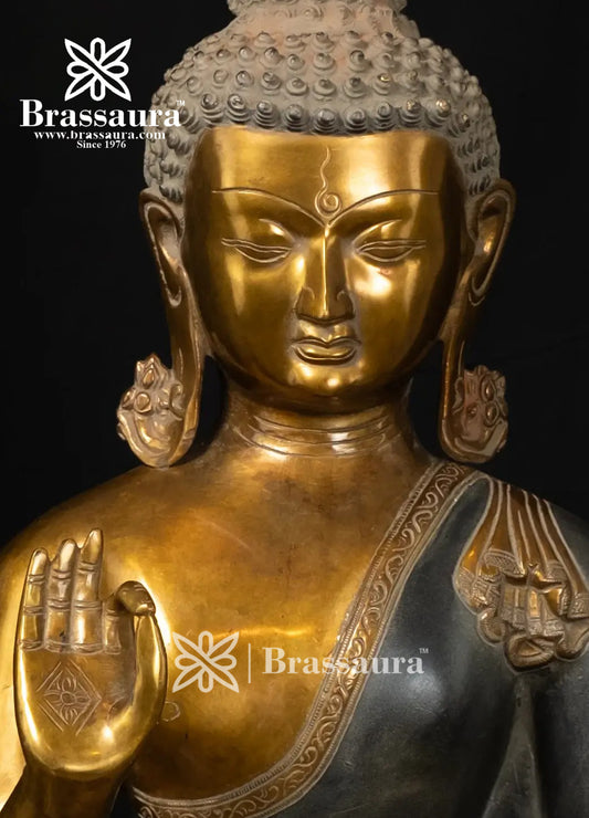 Brass Buddha For Home And Décor Weight 15.7 kg Height 19 Inch