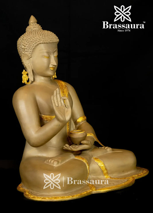 Brass Buddha For Home And Décor Weight 14 kg Height 18 Inch