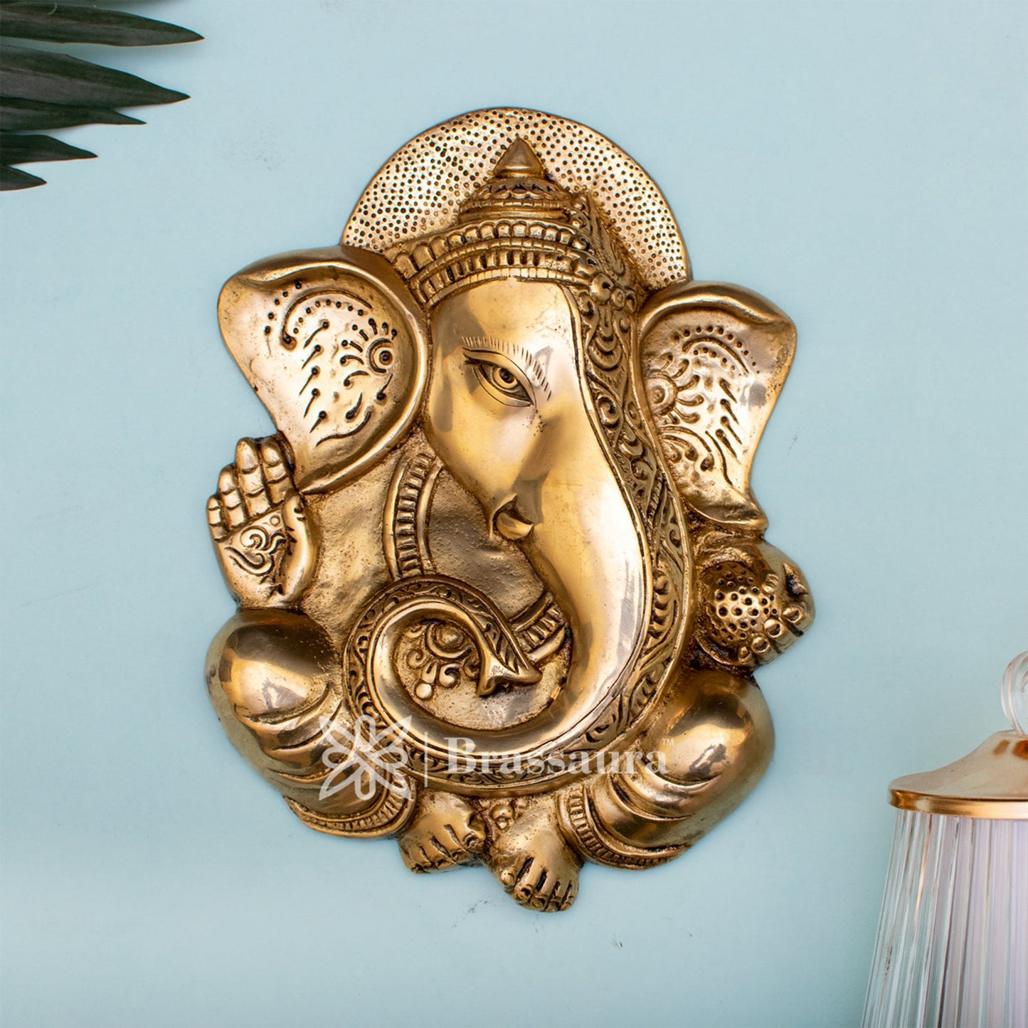 Brass Wall Hanging Ganesha plate For Home Decor And Gift Item Weight 2 Kg And Height 10 Inches