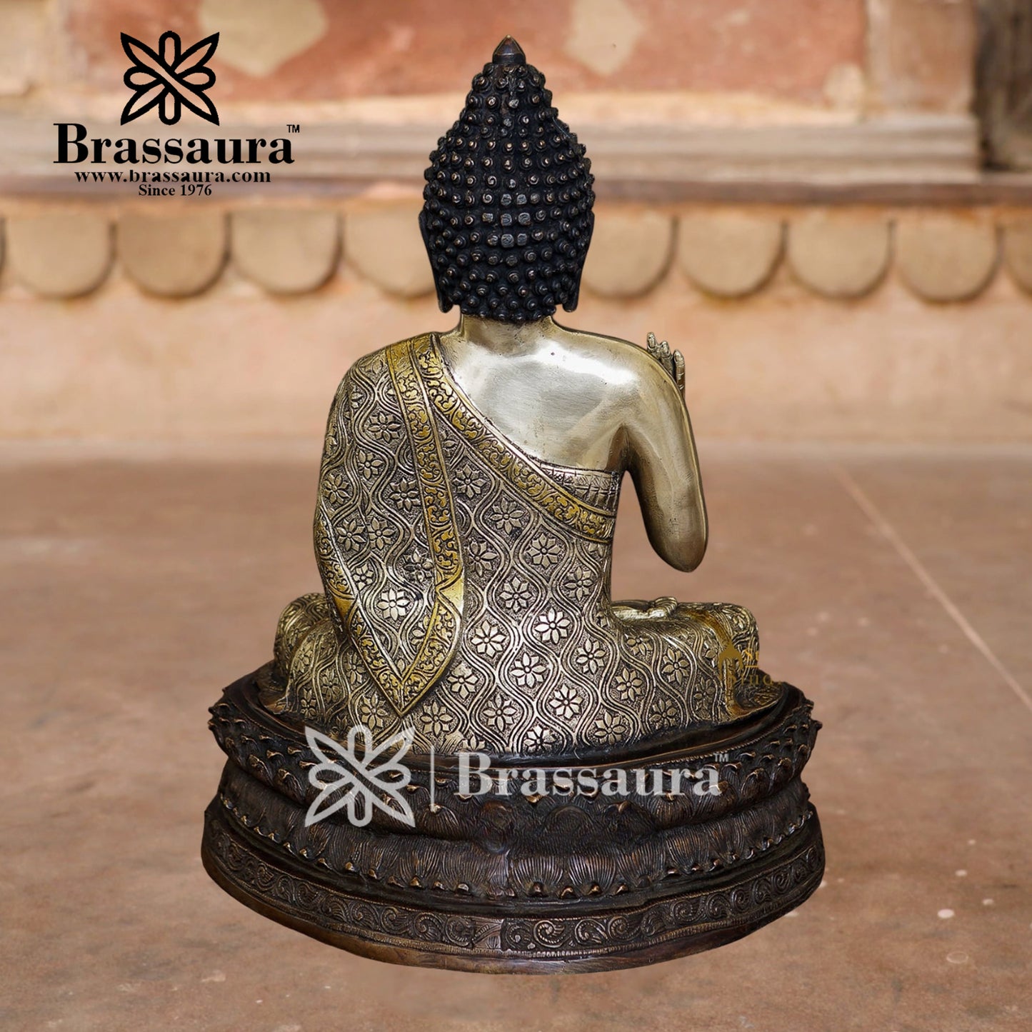 Brass Buddha For Home And Décor Weight 20 kg Height 20 Inch