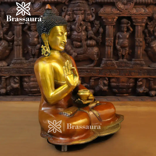 Brass Buddha For Home And Décor Weight 16.3 kg Height 19 Inch