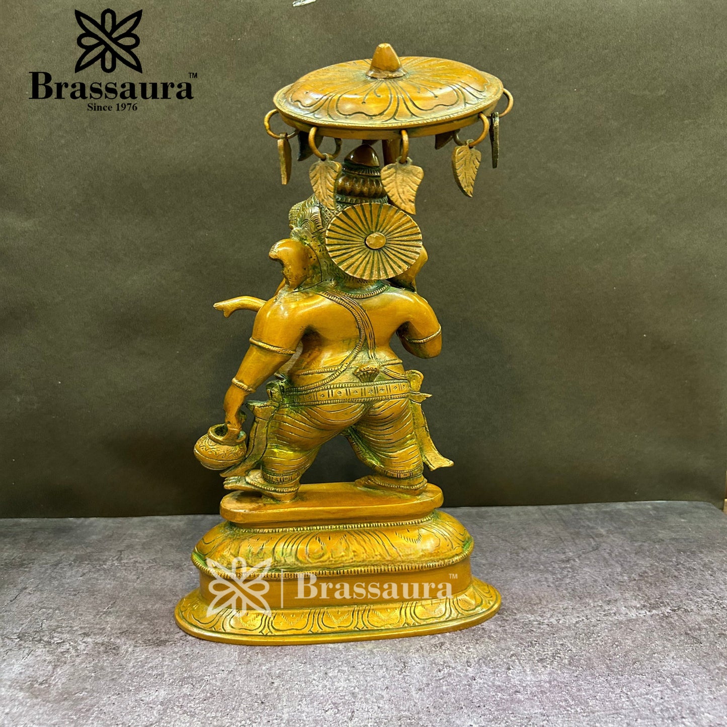 Brass Ganesha With Umbrella Statue For Home Decor And Gift Items Weight 5 Kg And Height 15.5 Inches