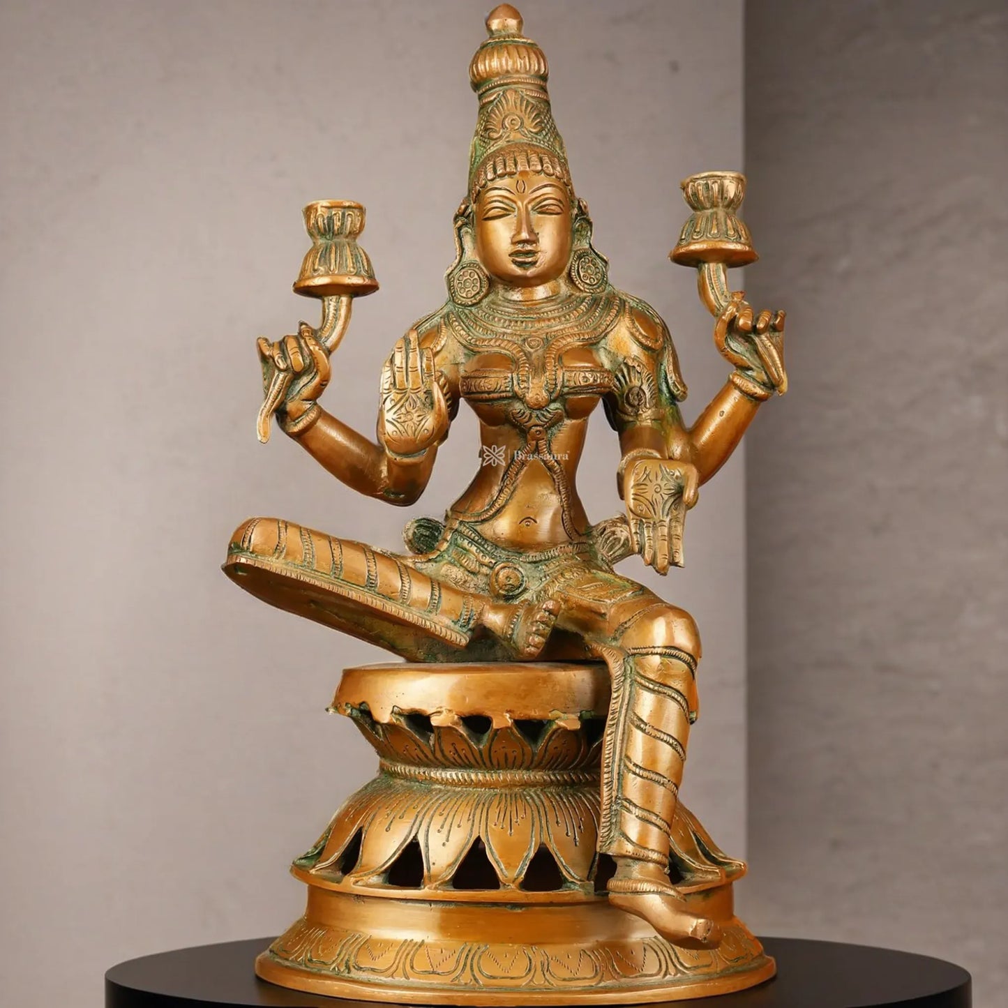 Brass Laxmi Idol for Home and Decor Height 12 Inches & Weight 4 Kgs