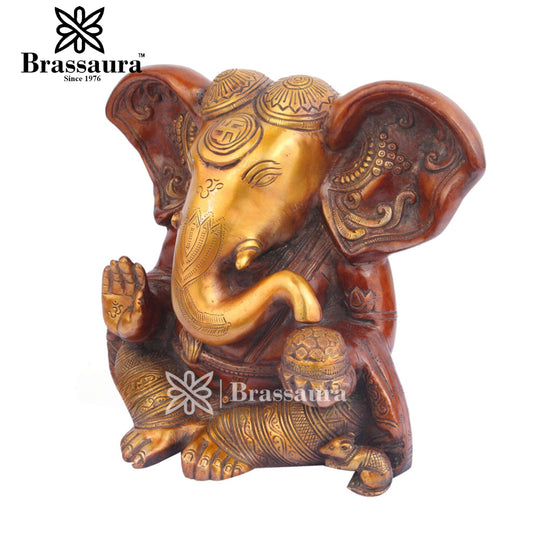 Brass Ganesh Idol For Home Decor Weight 6 Kg And Height 9 Inch