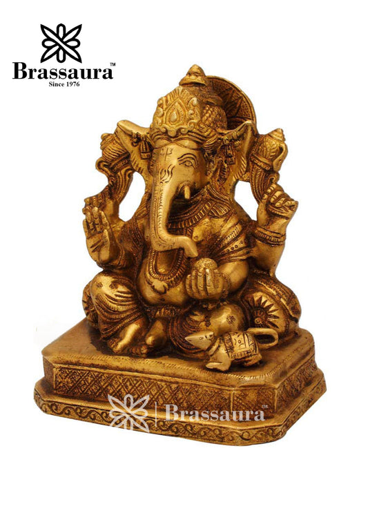 Brass Ganesha Statue For Home Decor Weight 2.2 Kg And Height 7 Inch
