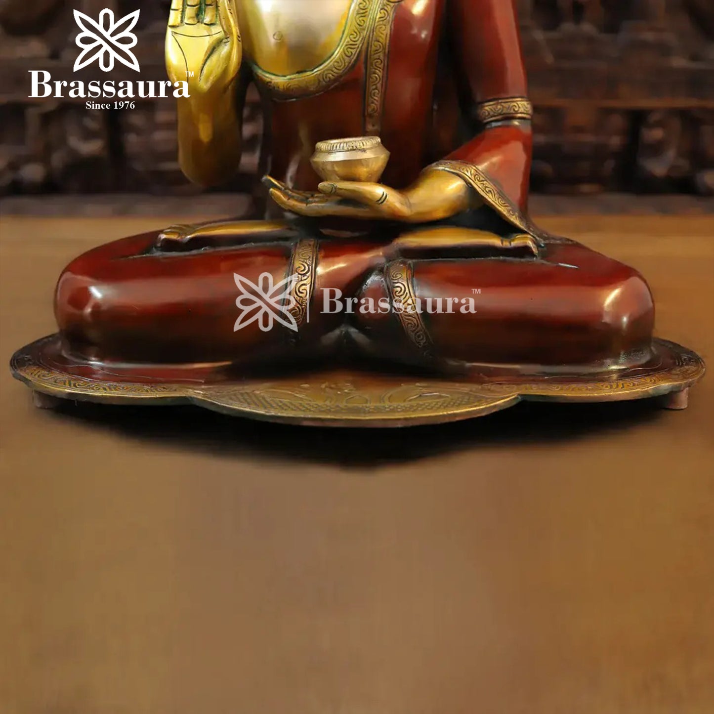 Brass Buddha For Home And Décor Weight 15.86 kg Height 19 Inch