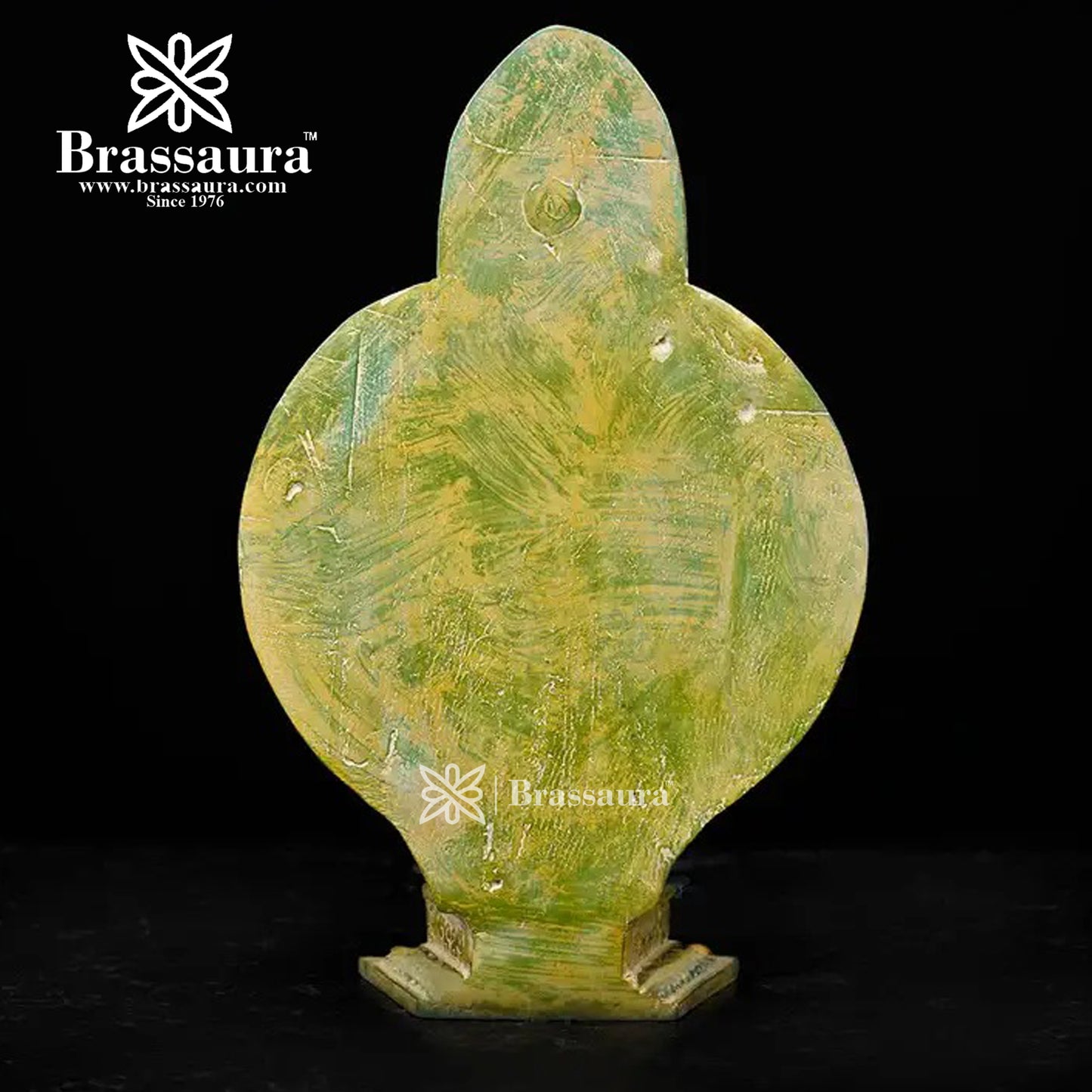 Brass Avlokiteswara For Home Décor And Gift Items Weight 5.36 Kg And Height 14.75 Inches
