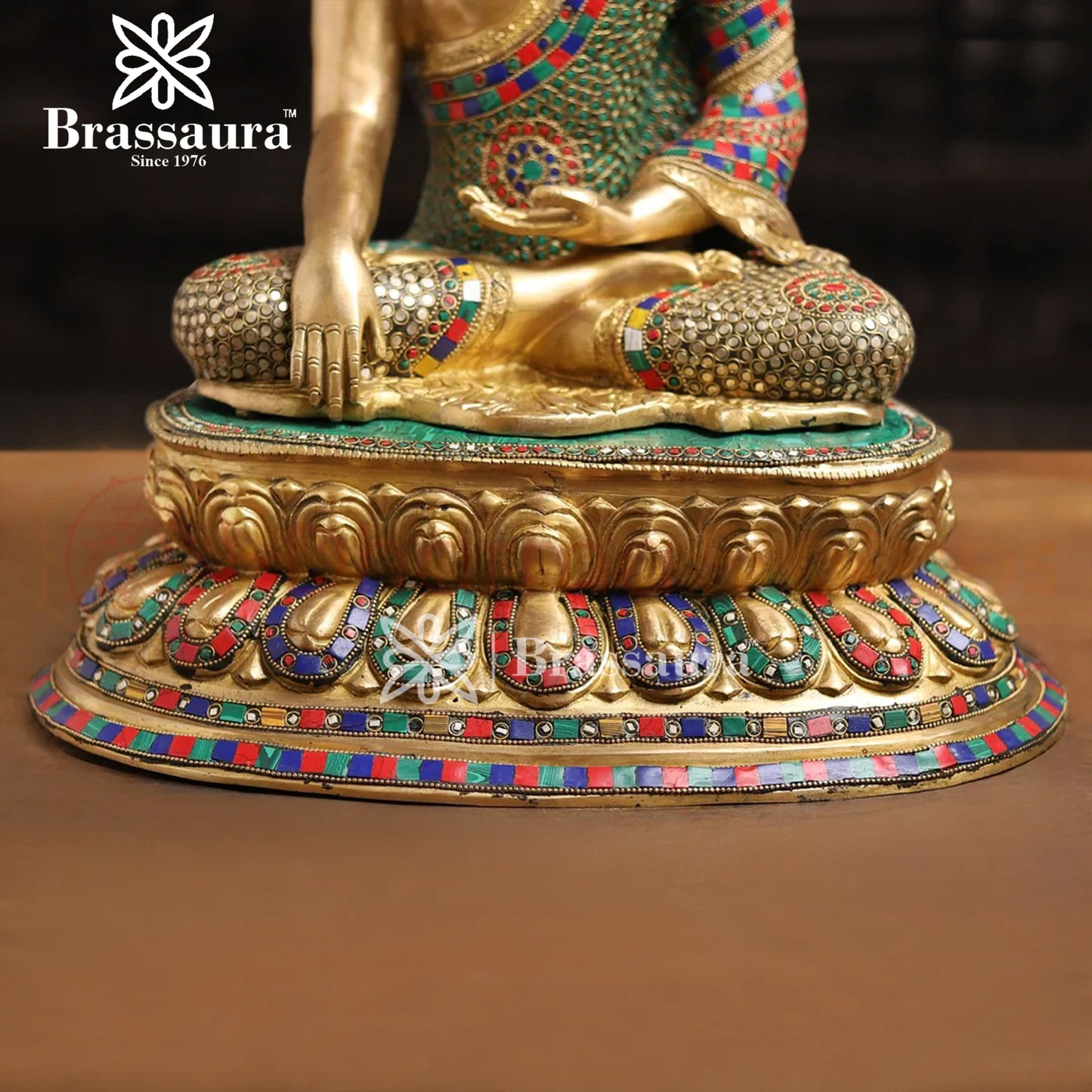 Brass Buddha For Home And Décor Weight 18.54 kg Height 20 Inch