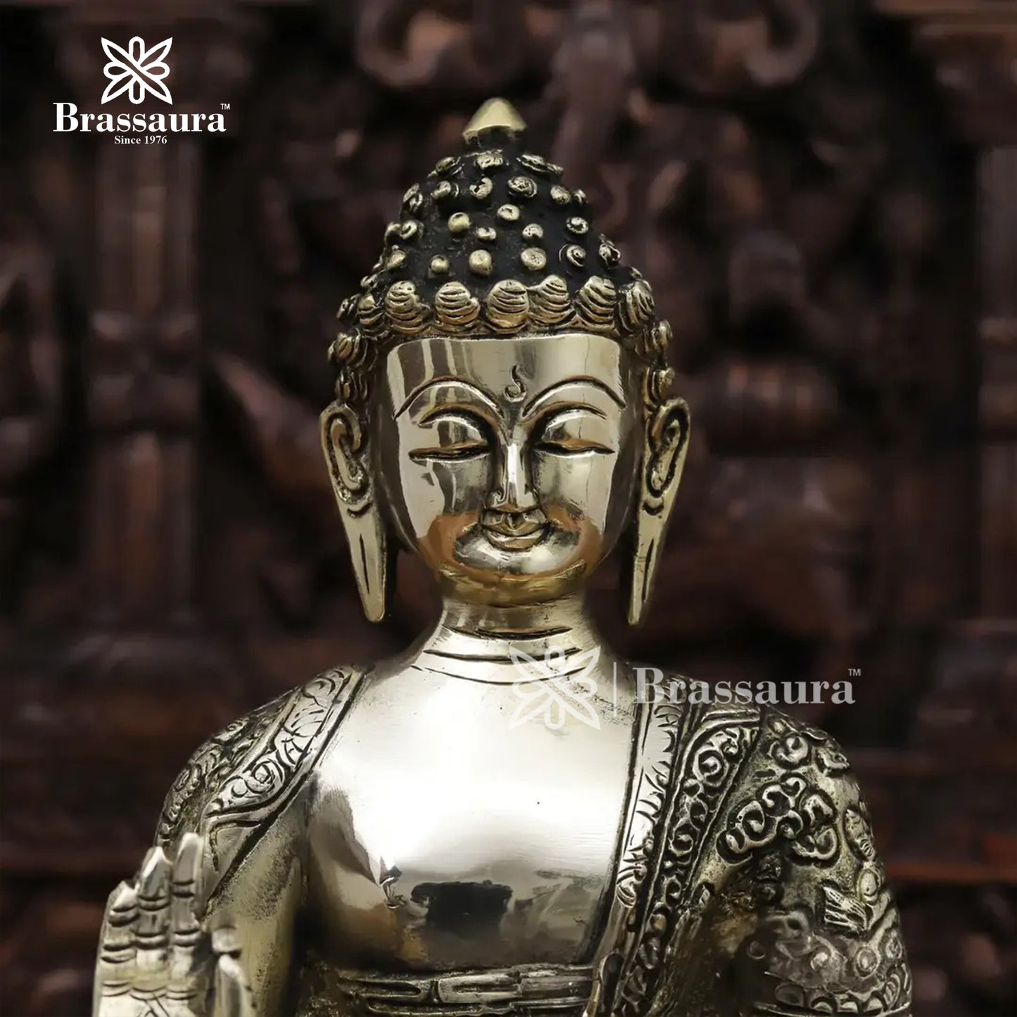 Brass Buddha For Home And Décor Weight 4.12 kg Height 12.5 Inch