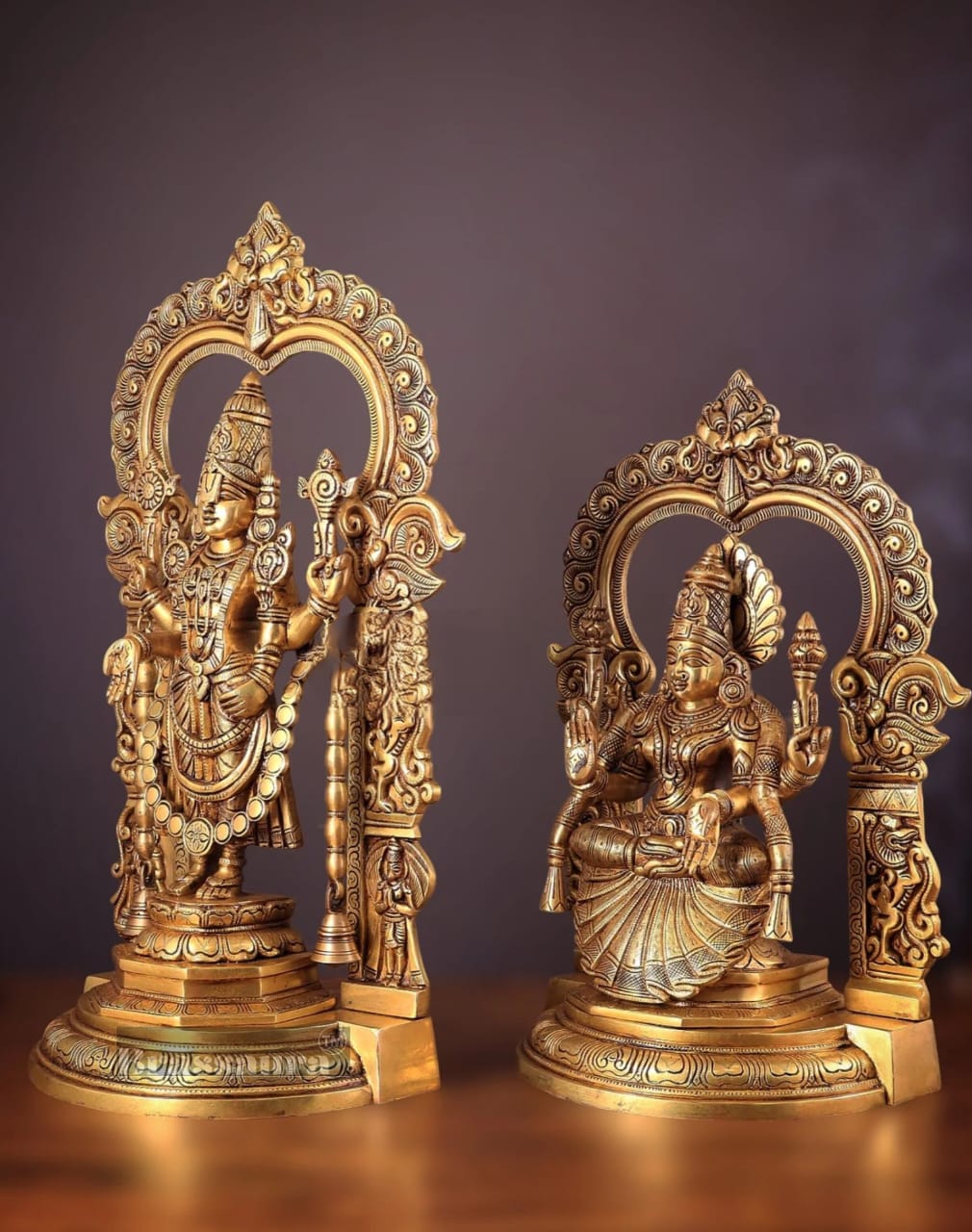 Brassaura™ Brass Tirupati Balaji & Padmavathi Thayar Idol Set – Height 22 & 18 Inches, Total Weight 27.5 Kgs | Divine Temple Decor