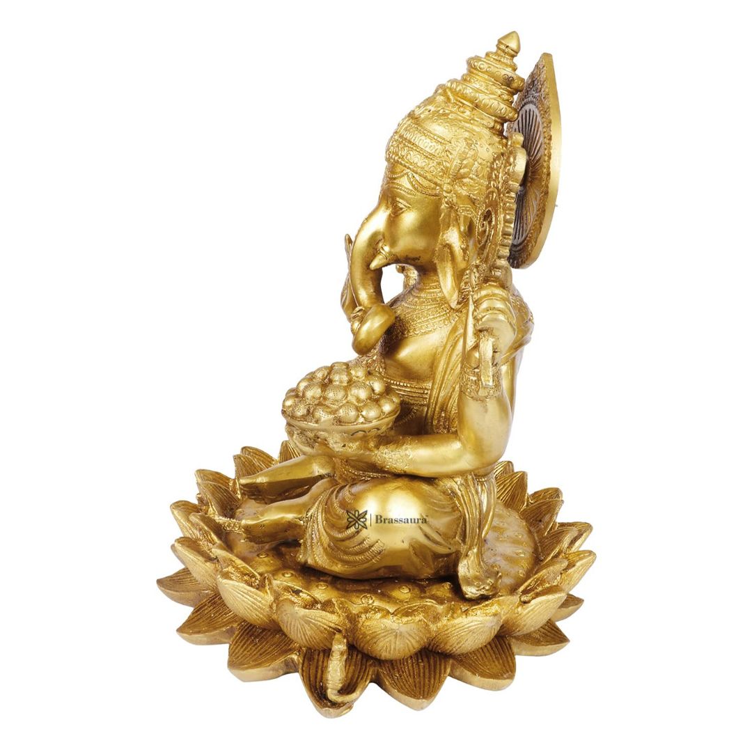 Brass Ganesha Statue For Home Decor Weight 8.5 Kg And Height 15 Cm
