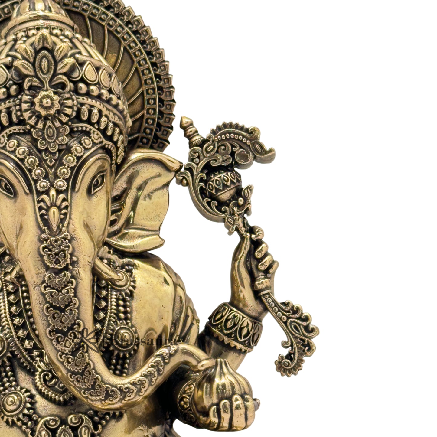 Brass Super Fine Ganesh Weight 0.95 Kg & Height 7 Inch