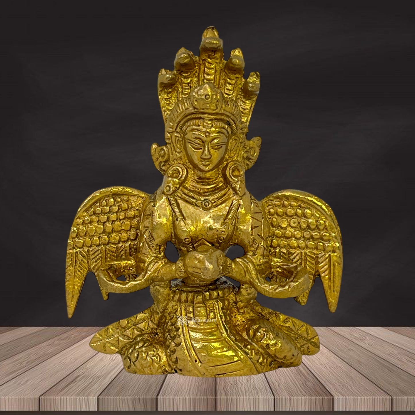 Brass Naag Kaniya Idol for Car Dashboard Weight .500 Kg Height 11 cm