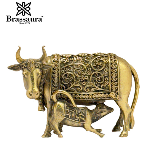 Brass Super Fine Cow & Calf Statue Weight 0.12 Kg And Height 2.5 Inch
