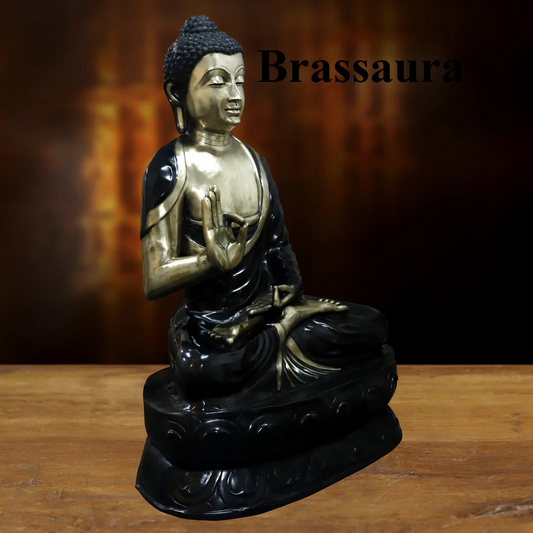 Brass Buddha For Home And Décor Weight 250 kg Height 66 Inch