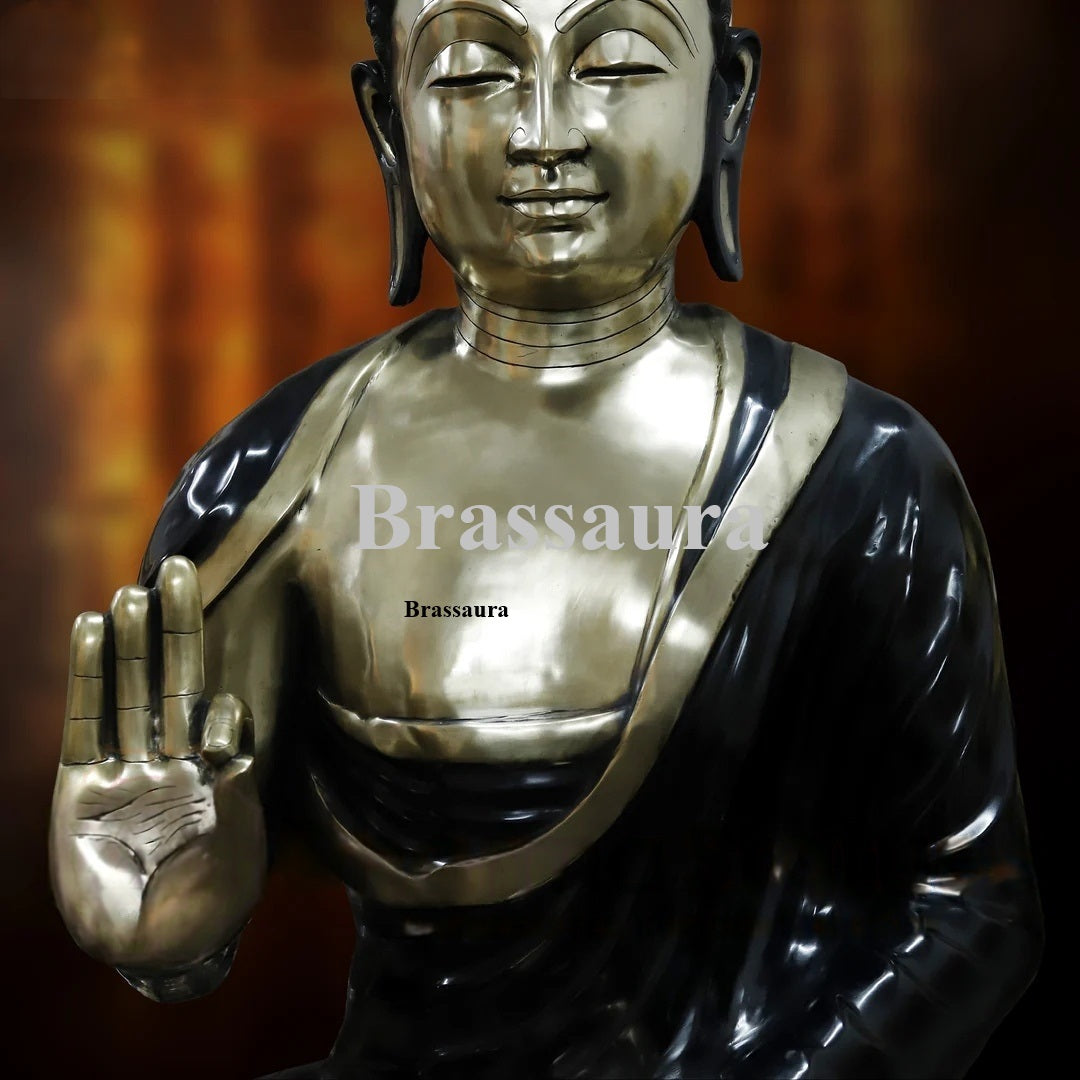 Brass Buddha For Home And Décor Weight 250 kg Height 66 Inch