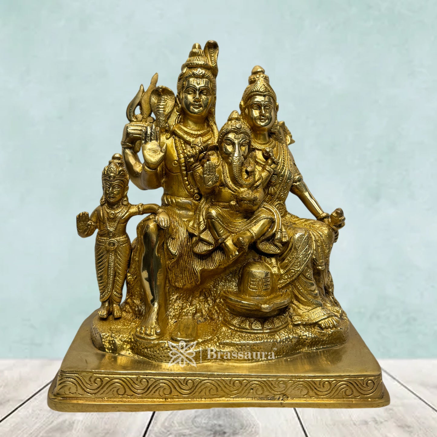 Brass Golden Shiva Parivar Murti for Home and Decor Height 25 cm Weight 5.400 Kg