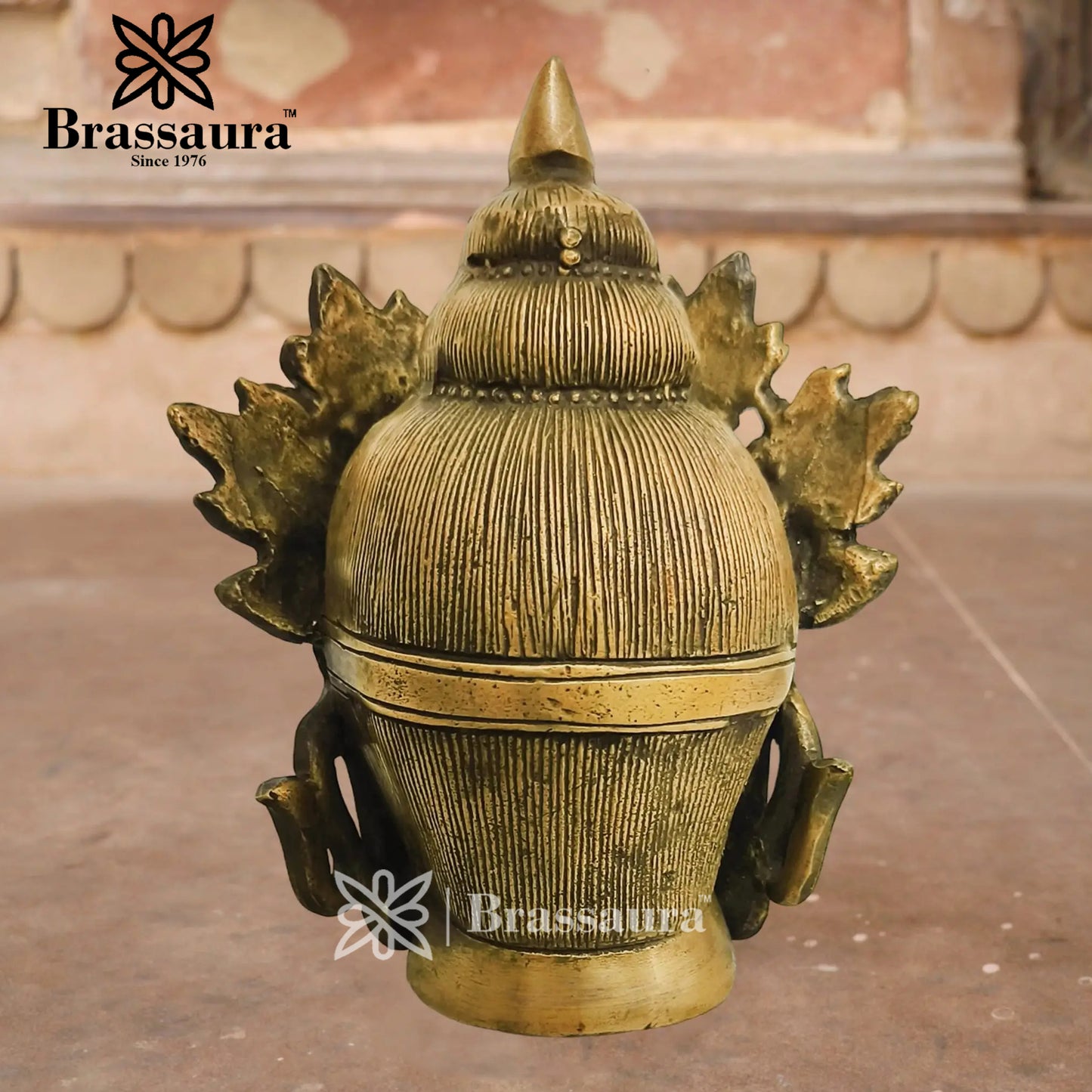 Brass Tara Head For Home And Décor Weight 2.5 kg Height 7.5 Inch