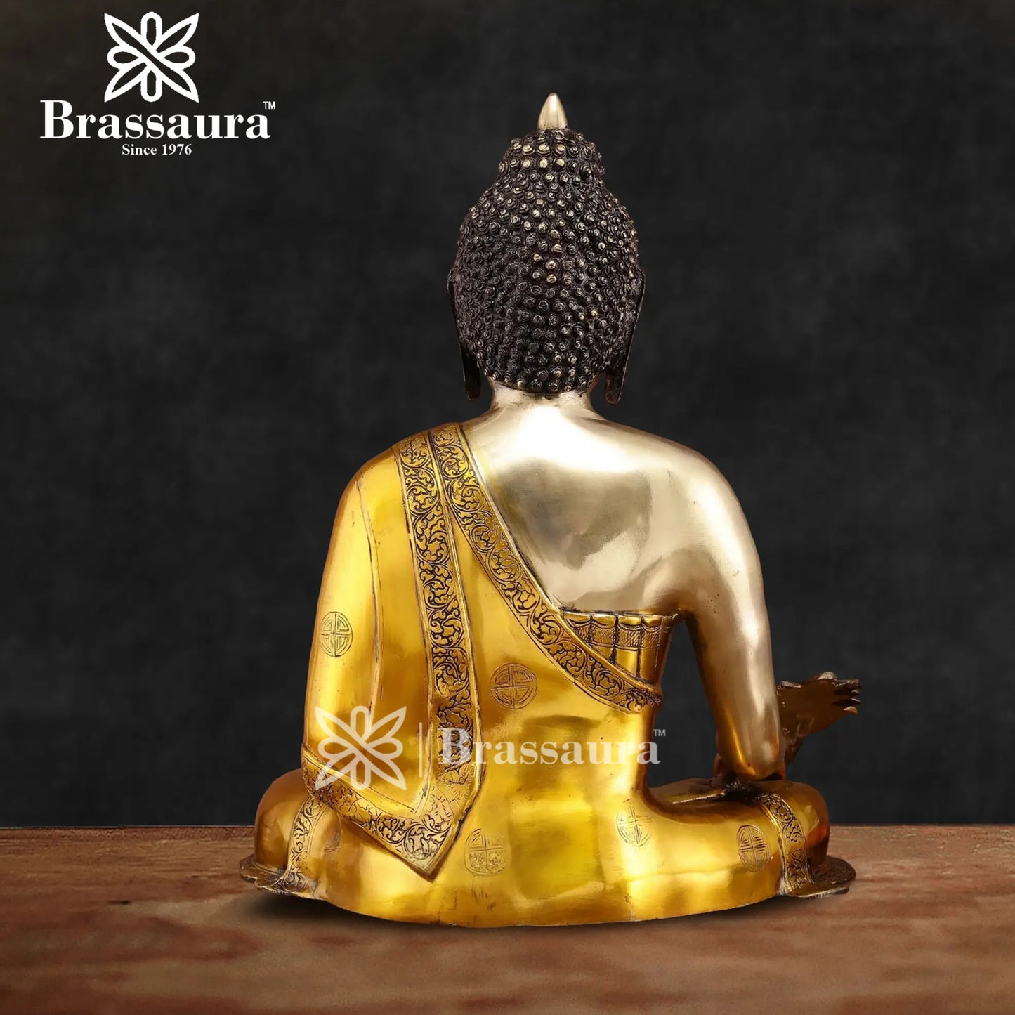 Brass Buddha For Home And Décor Weight 22 kg Height 23 Inch