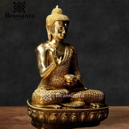 Brass Buddha For Home Décor And Gift Items Weight 23 Kg And Height 22 Inch