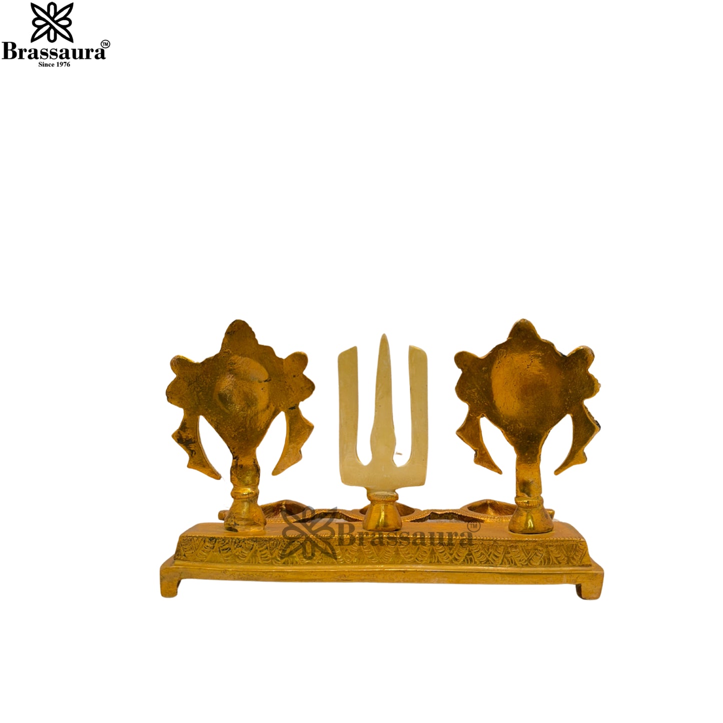 Brass Multi Colored Gold & White Patina Finish shankh chakra Diya Weight 1.5 Kg & Height 5.5 Inch