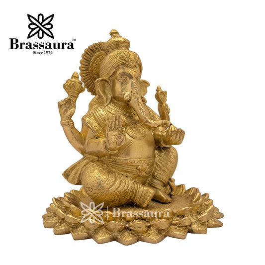 Brassaura™ Brass Lotus Ganesha Idol for Home and Decor | Weight 4 Kgs | Height 7.87 Inches