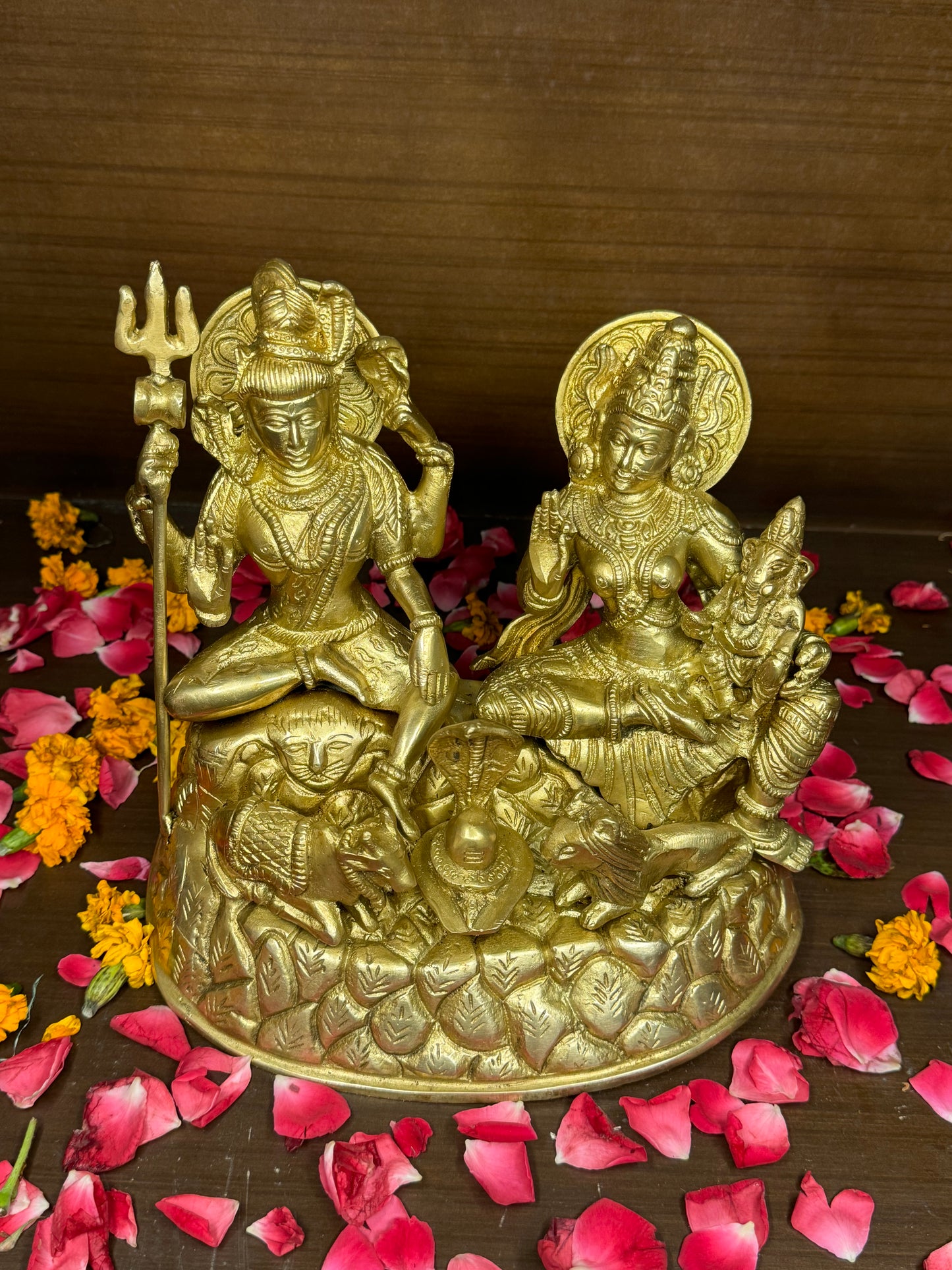 Brass Golden Shiva Parivar Murti for Home and Decor Height 23 cm Weight 4.4 Kg