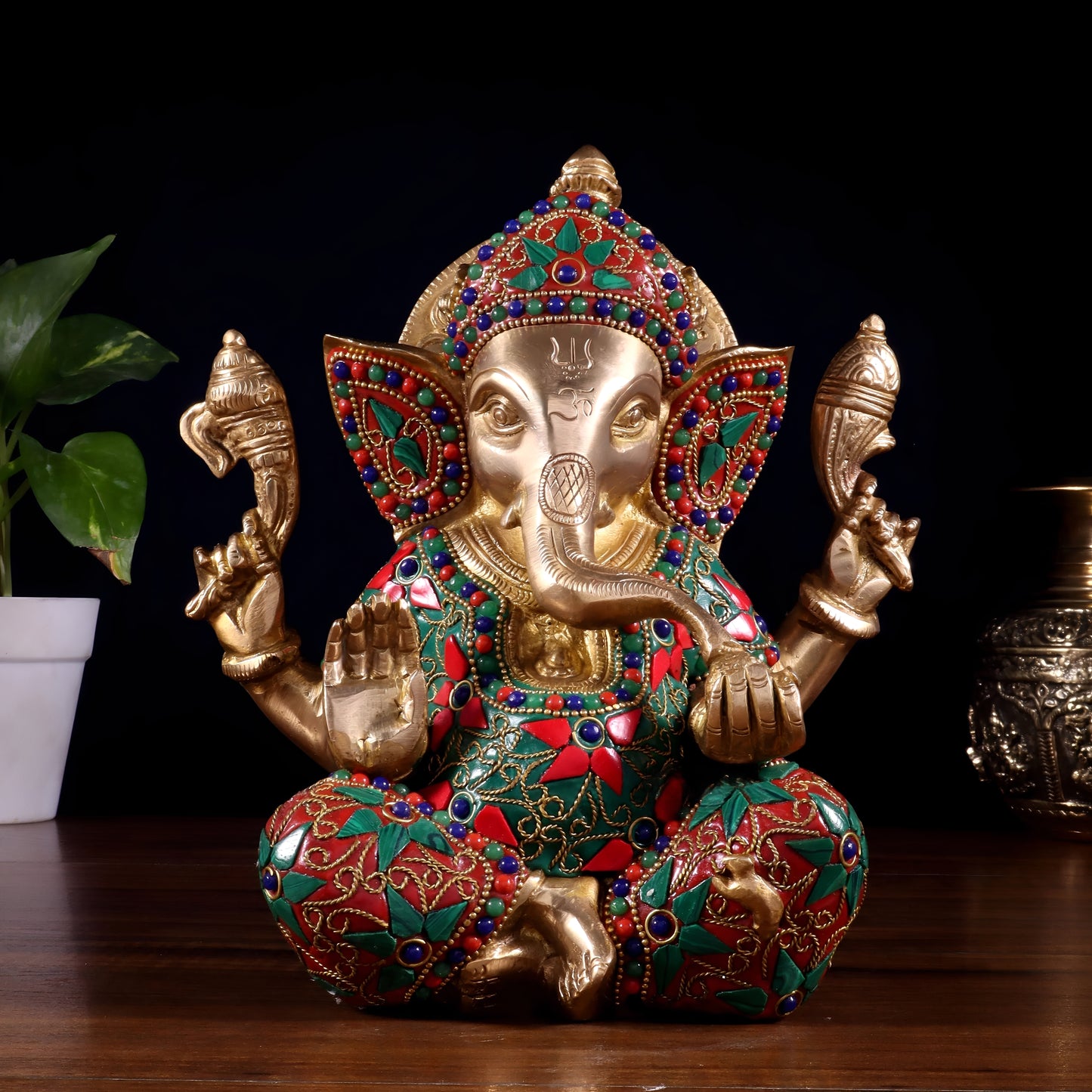Brassaura™ Brass Taj Ganesha Idol with Stonework | Height 8 Inches & Weight 3 Kgs