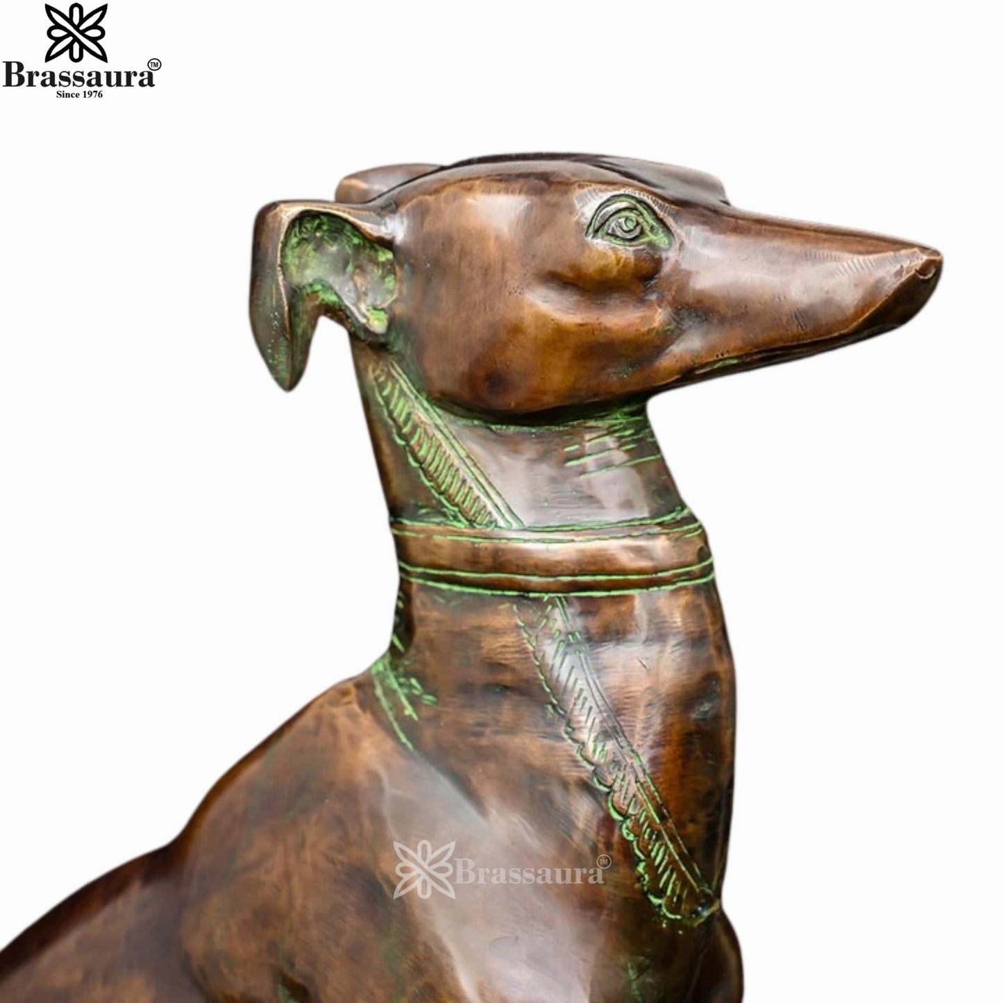 Brass Dog Pair For Home Décor And Gift Items Weight 22.9 kg Height 21.7 Inch