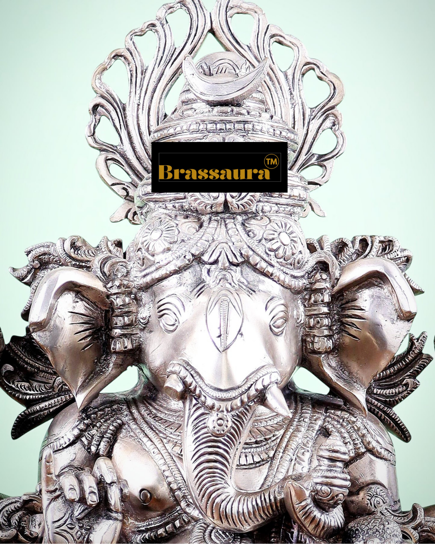 Brassaura™ Pure Superfine Brass Lord Ganesha Statue – 14" Height, 7.5 kg – Unique Handcrafted Elegance