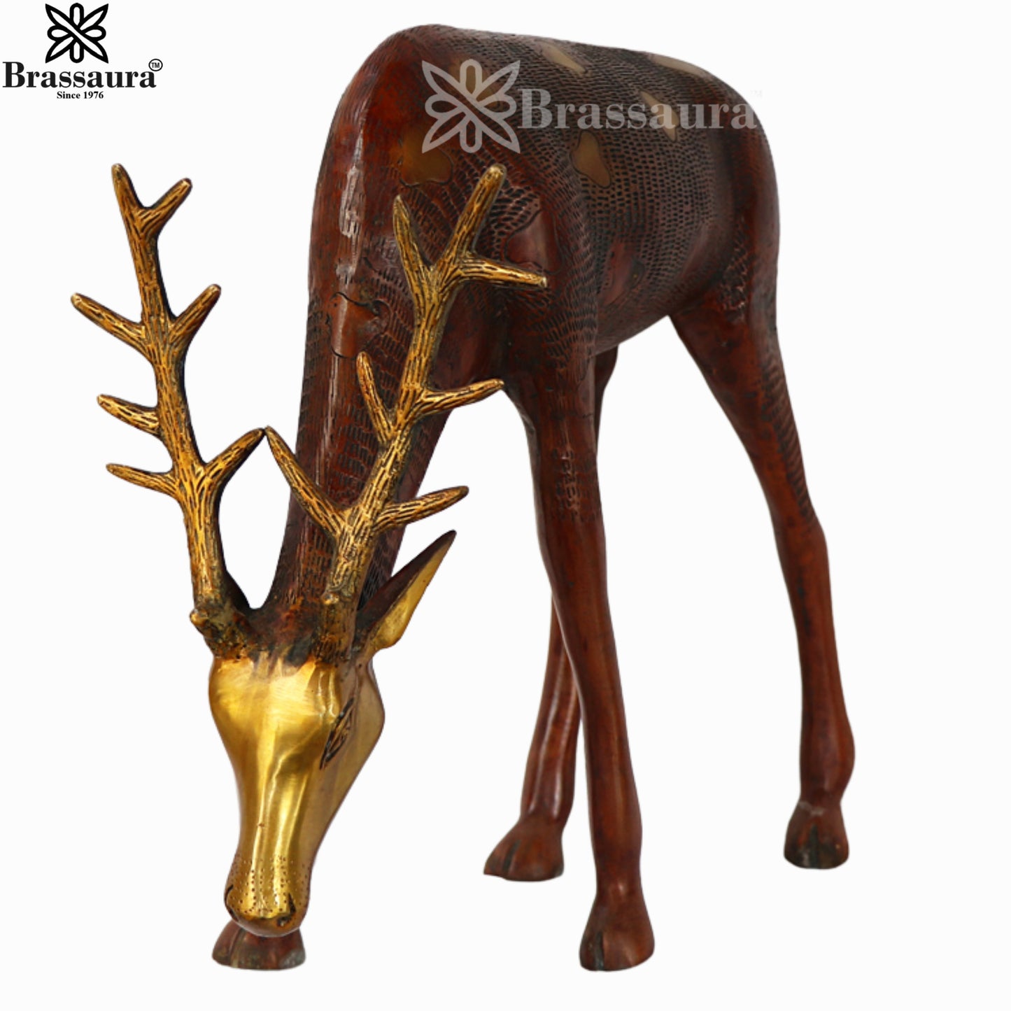 Brass Deer For Home Décor And Gift Items Weight 11.5 kg Height 16 Inch