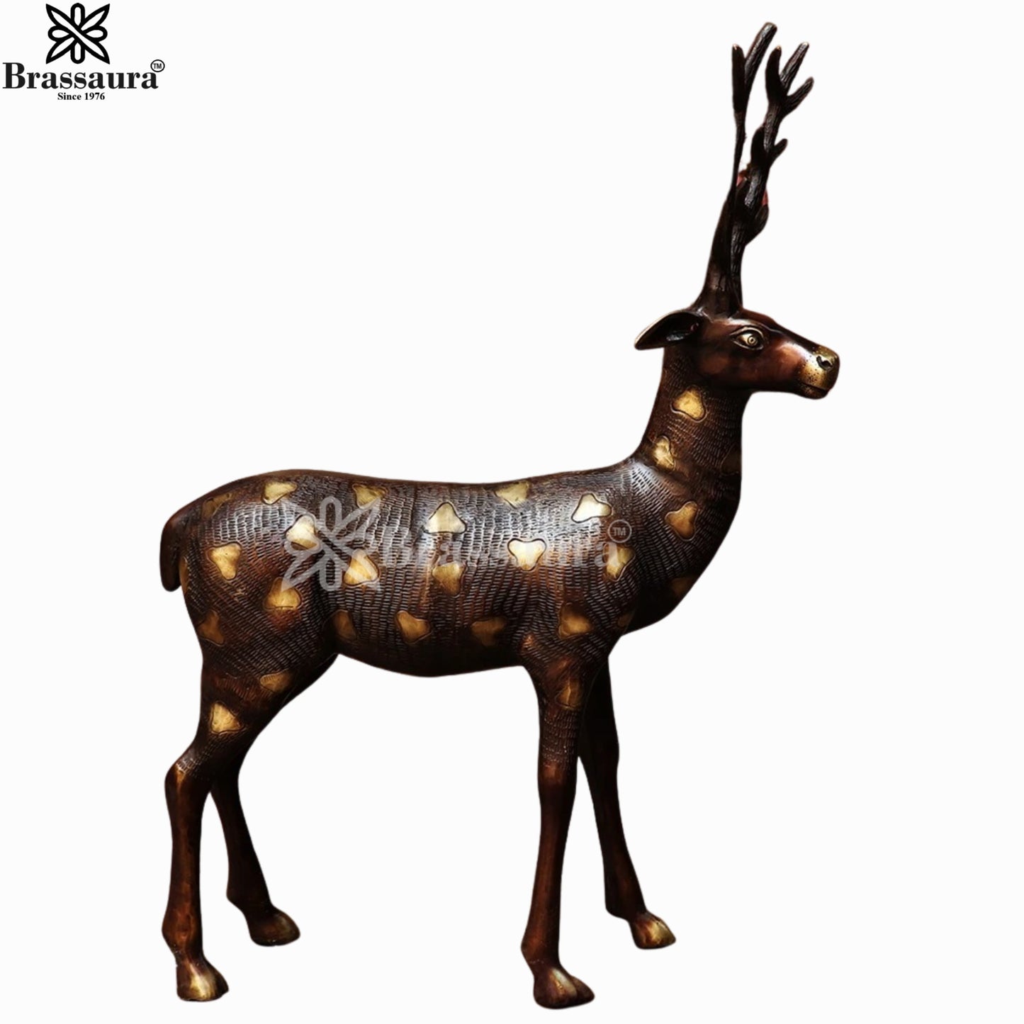 Brass Deer For Home Décor And Gift Items Weight 23.5 kg Height 28 Inch